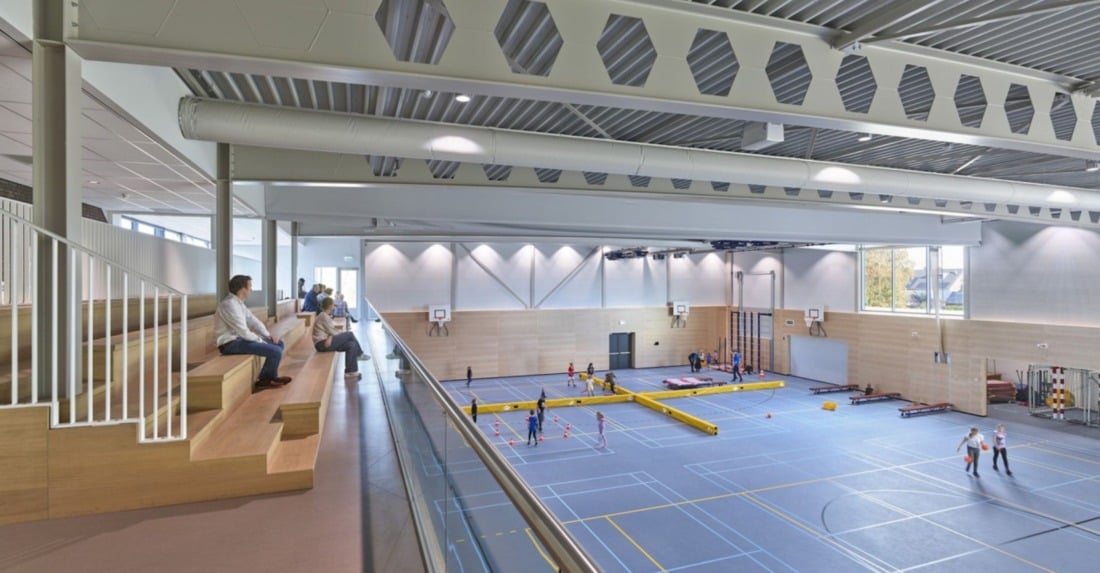 Naadloze integratie van domotiqa in high-end interieur door domotiQa.