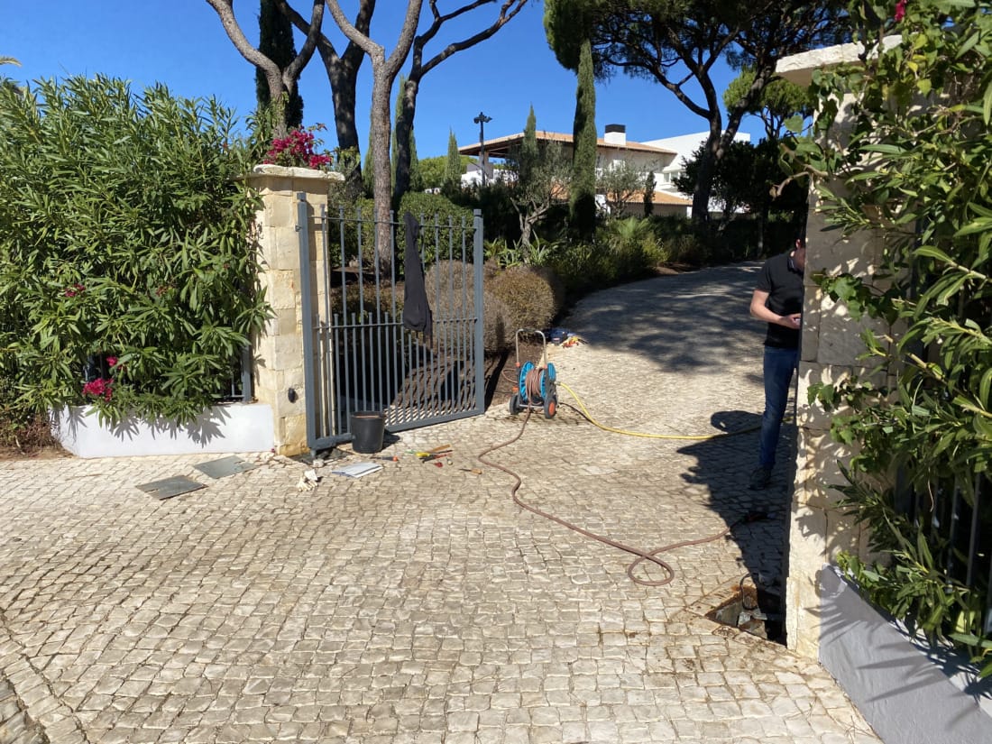 Modernisering van luxe villa in Portugal door domotiQa